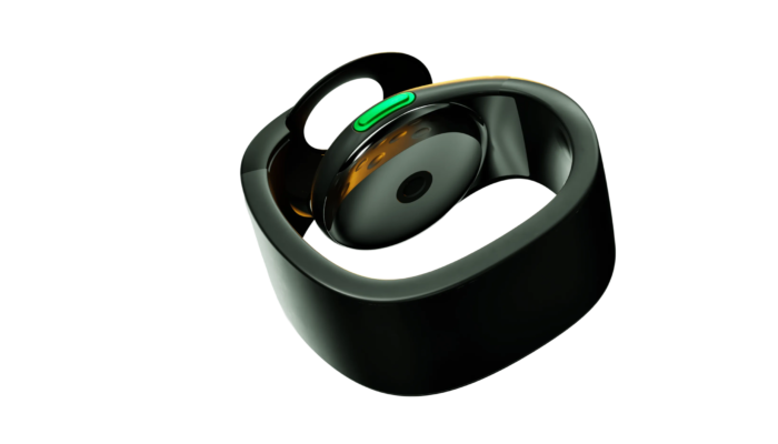 HapWare_VIZ_Image (24) 1 Side view of ALEYE wristband with clasp open and showing how it has a magnetic clasp that easily can fit multiple different wrist sizes.